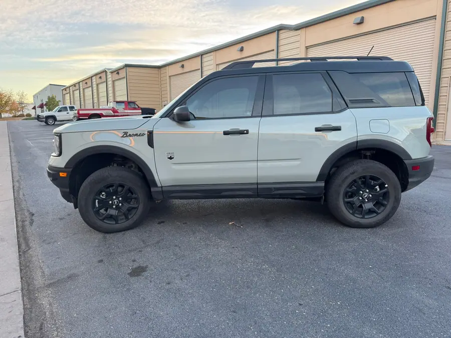 Gray lifted Ford Bronco Sport Badlands