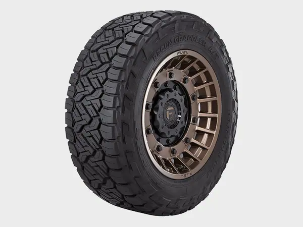 Nitto Recon Grappler A/T tire